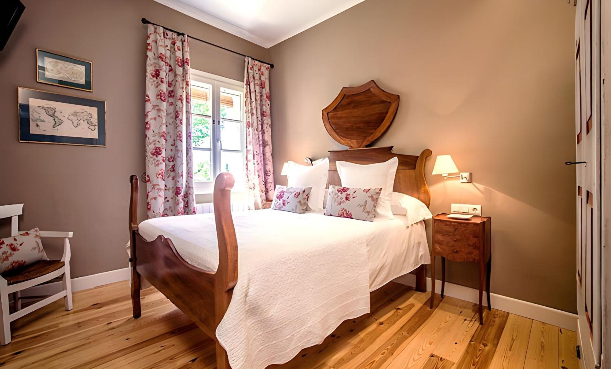 Bed & Breakfast Lhort De Sant Cebria Torroella de Fluviá